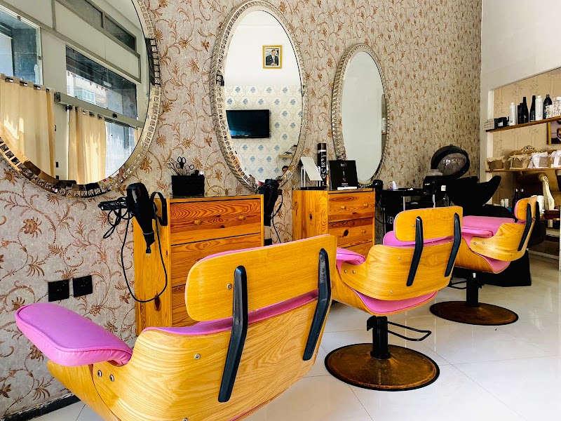 Beauty House